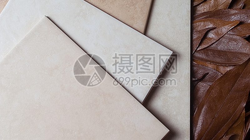 微晶石餐桌与大理石餐桌对比